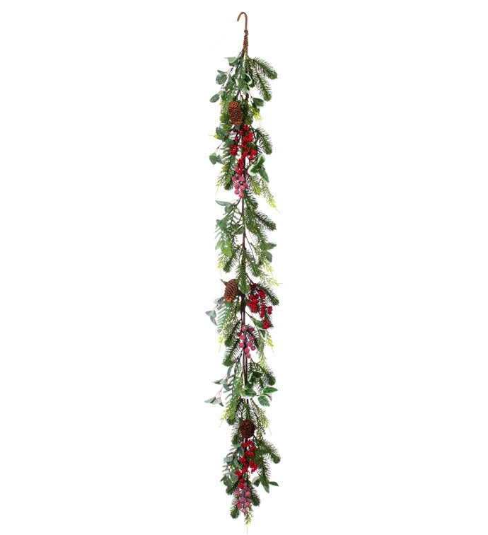 Iced Red Berry/Foliage/Cone Garland