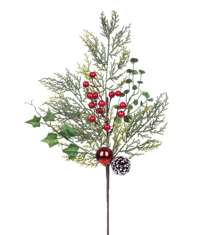 Cedar Red Berry Ball Spray