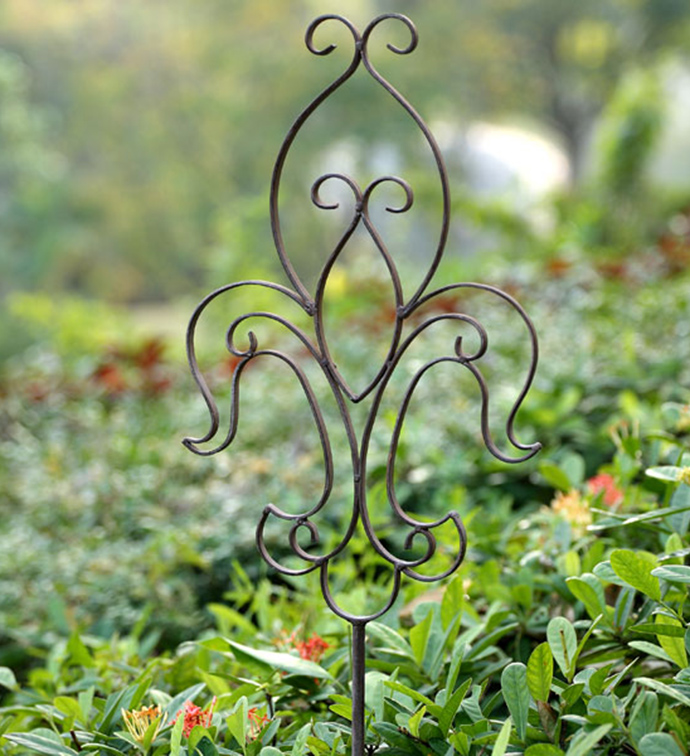 Fleur Garden Stake